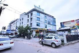Hotel Tekarees Inn, Lucknow 2