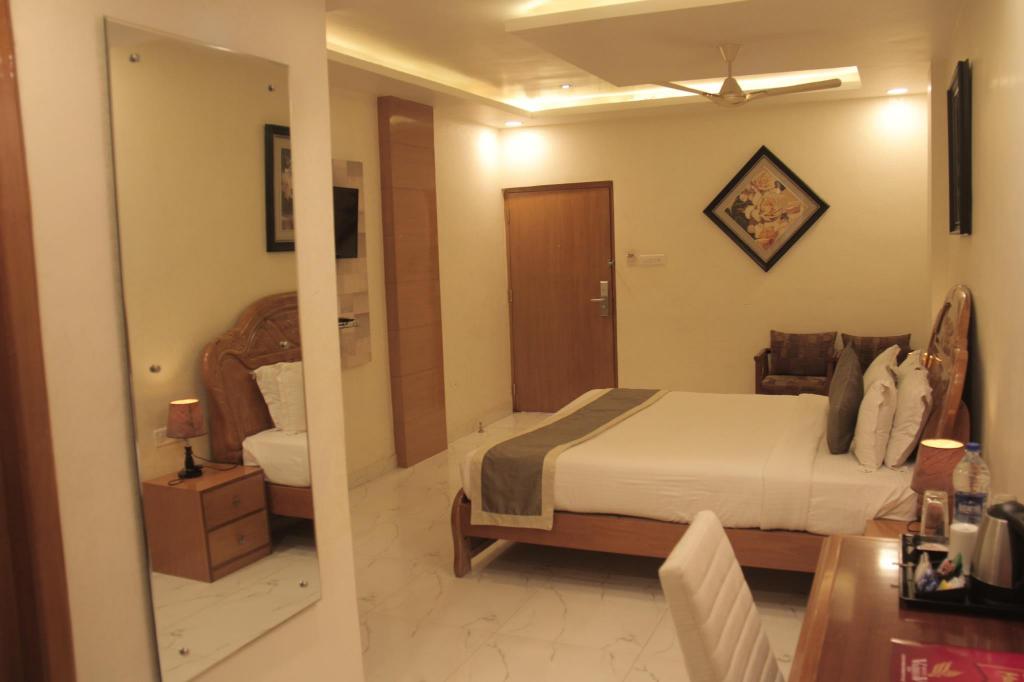 Hotel Vaibhav Inn, Lucknow