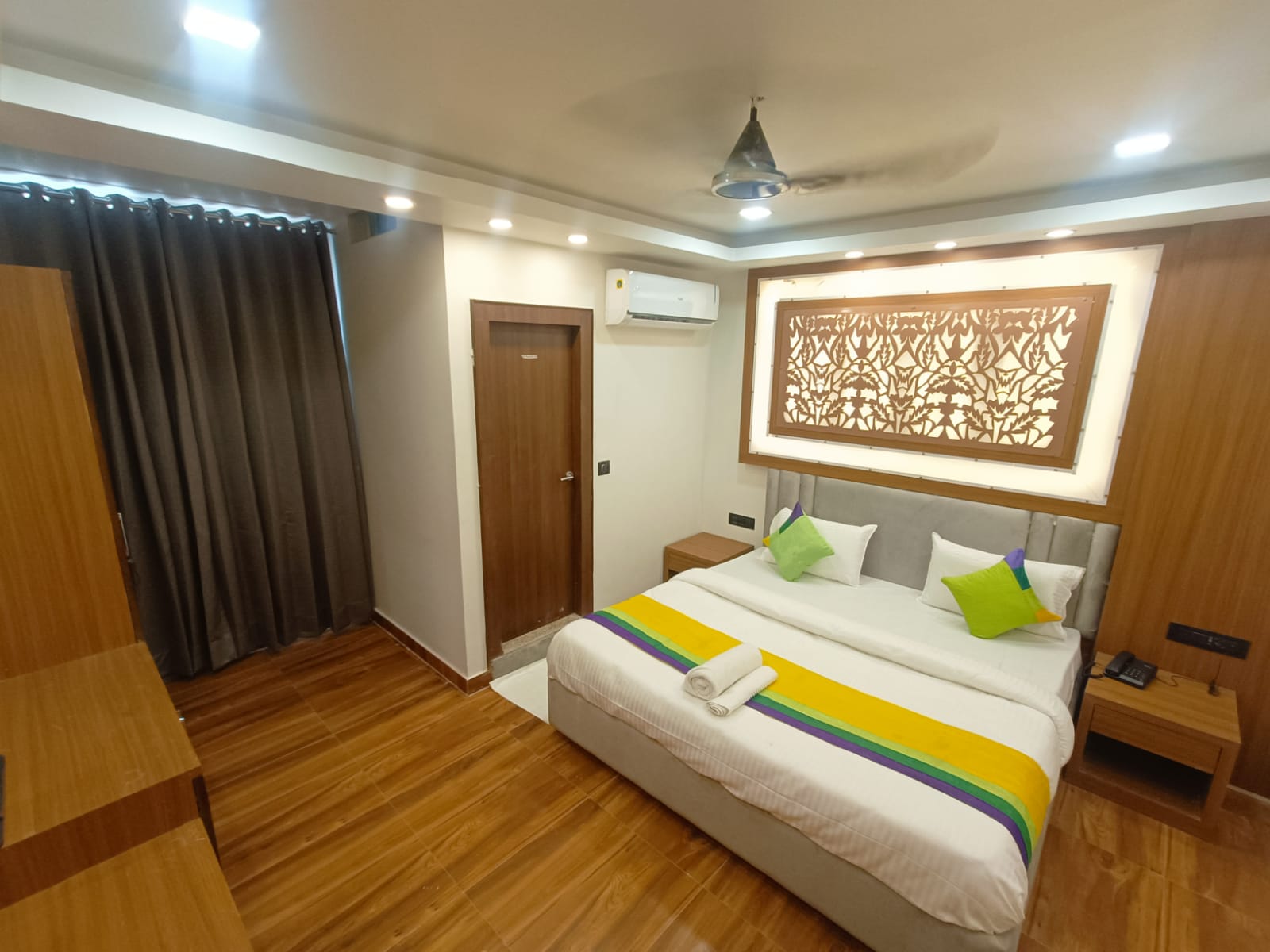 Hotel Shaurya Inn, Lucknow 4