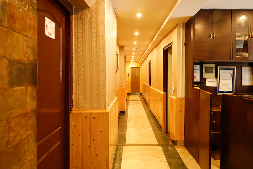 Hotel Angel's Inn by WOODROCK, Manali 4
