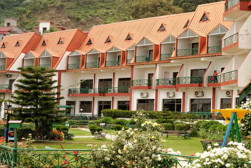 Kasauli Resort by Piccadily, Kasauli 5