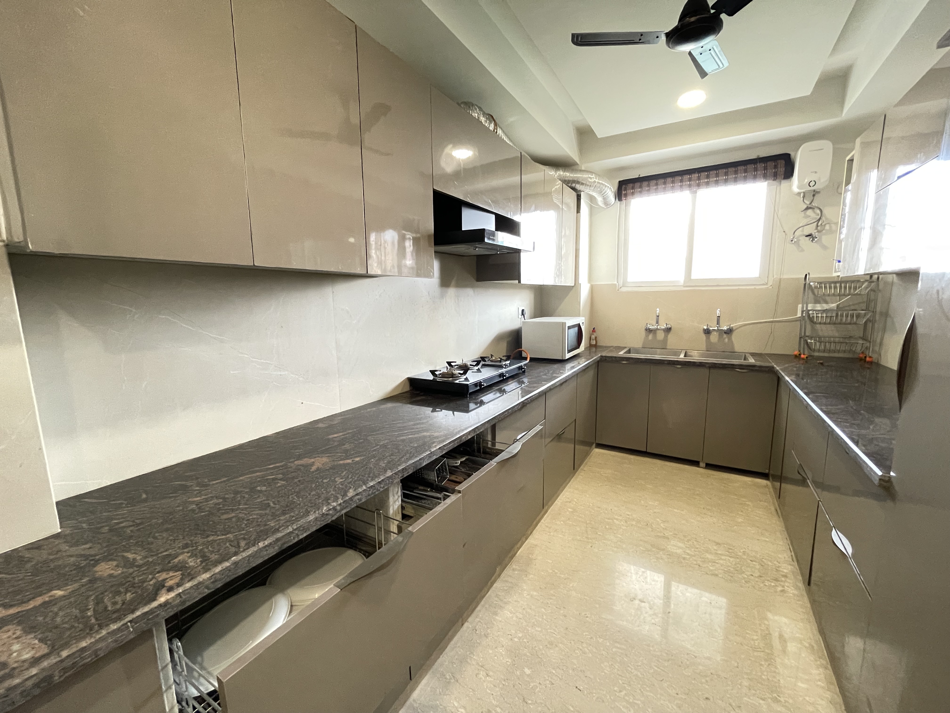 Private 3BHK Apartment in ArdeeCity by BedChambers, Gurgaon 2