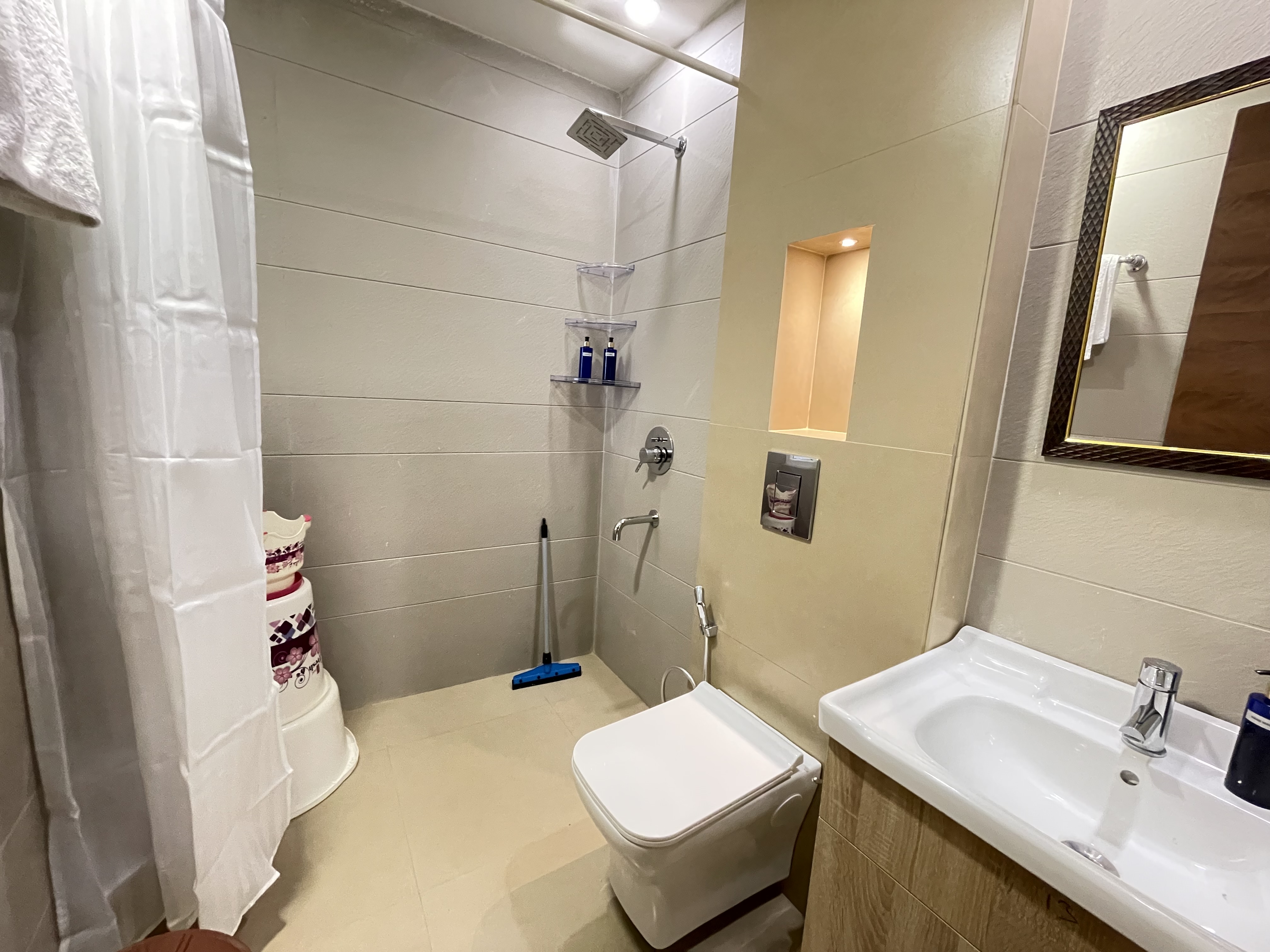 BedChambers Serviced Apartments, Ardee City, Gurgaon 3