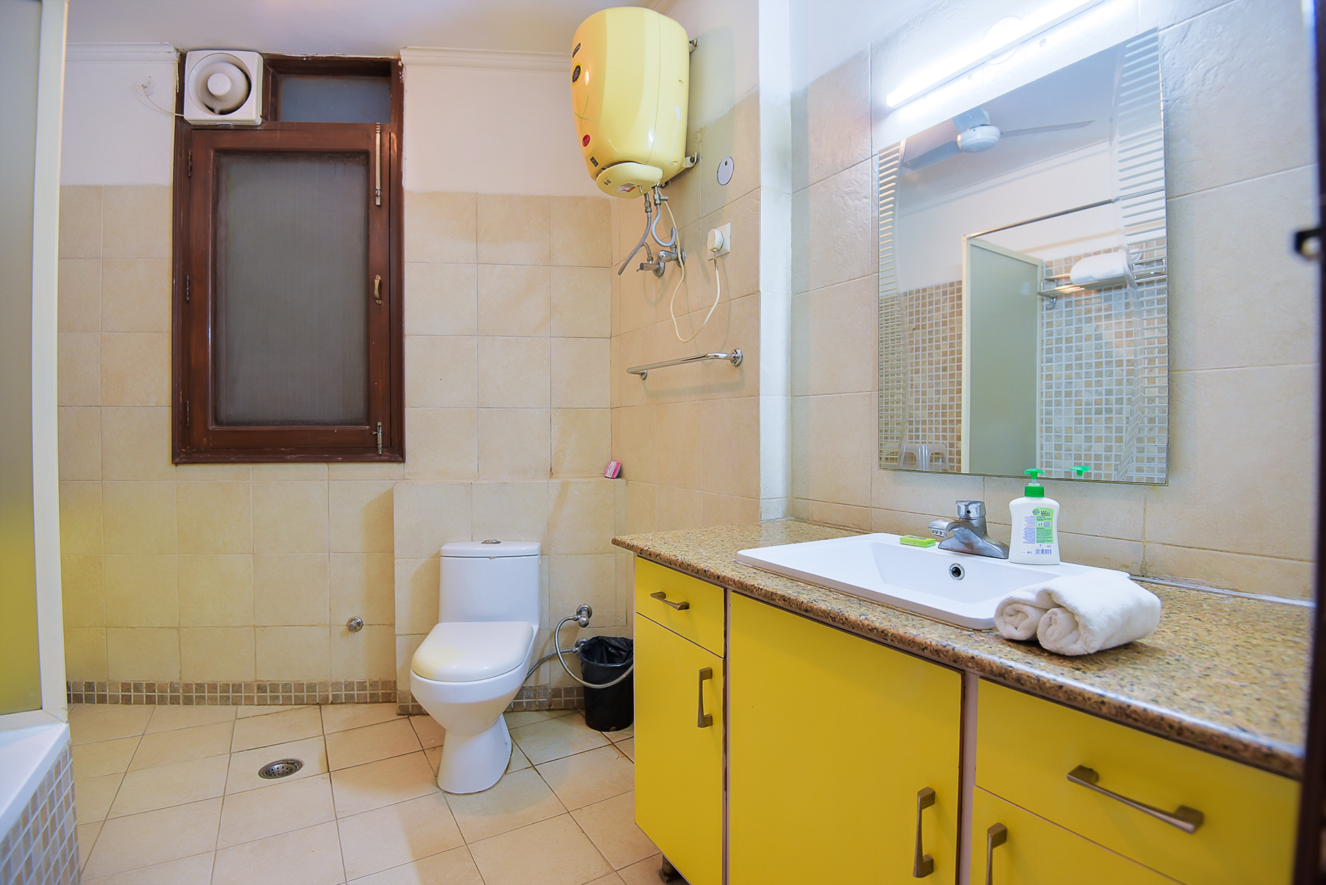 Studio Service Apartment In Gurgaon by BedChambers, Gurgaon 5