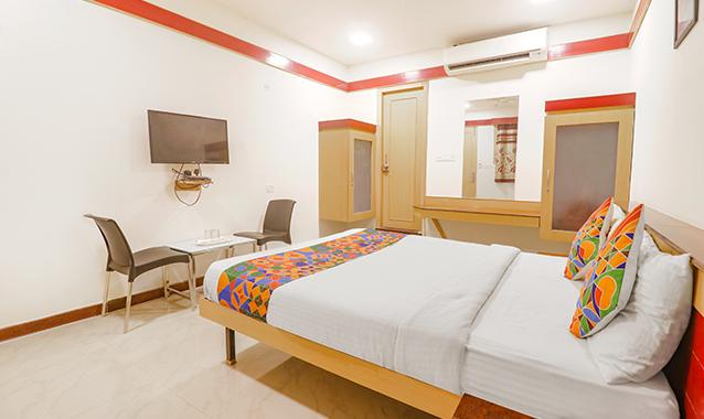 FabHotel Sri Sai Ram Suites, Bangalore 5
