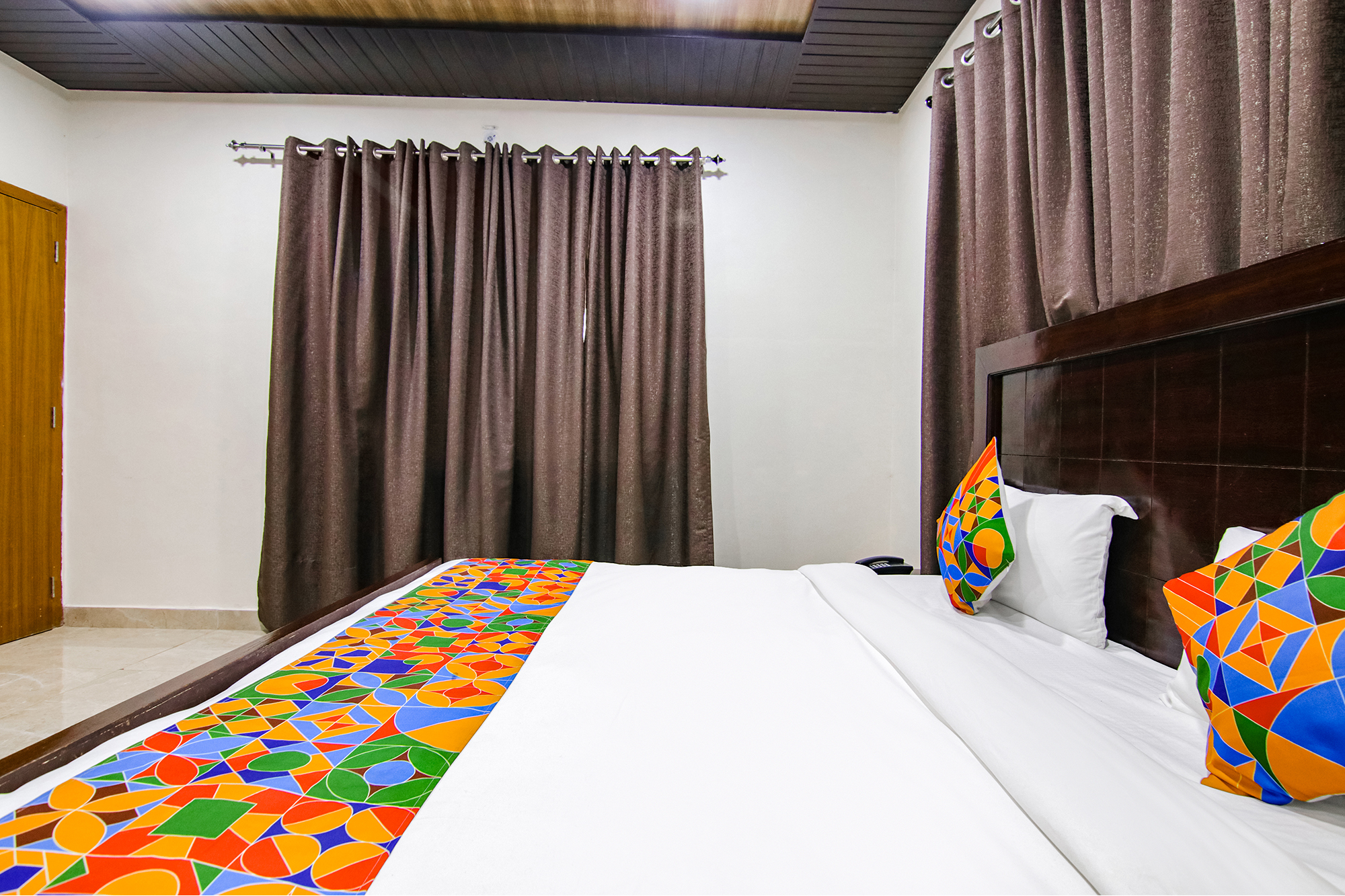 FabHotel Prime Olive Lake View, Bhimtal 4