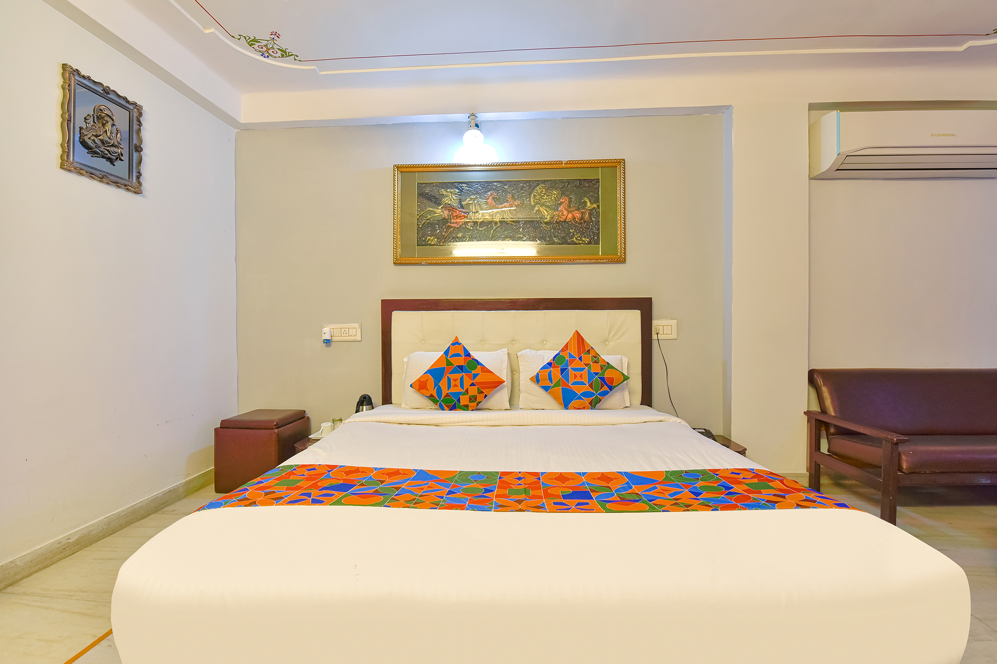 FabHotel Prime Green View, Udaipur 4