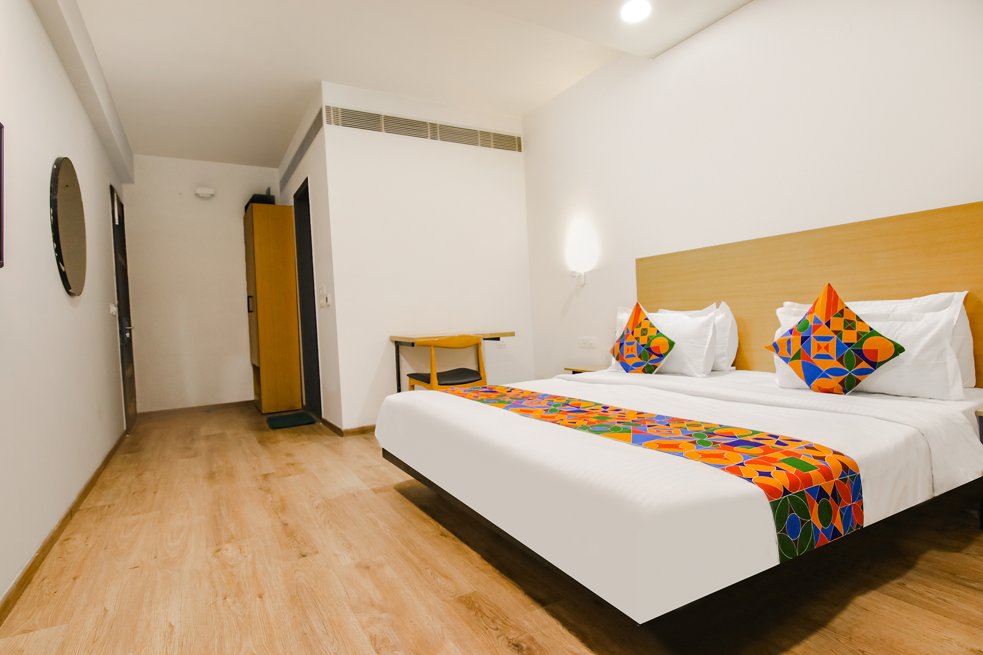 FabHotel Elite 39, Gurgaon 5