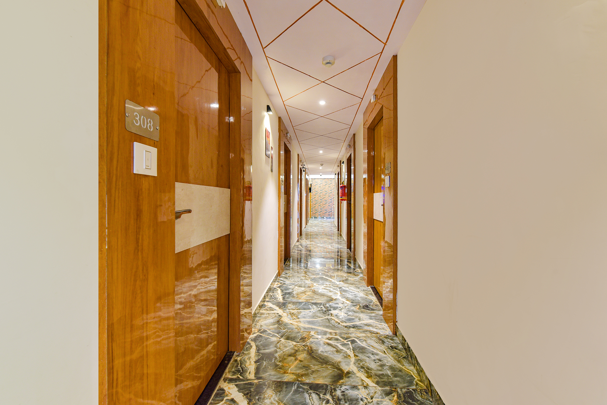 FabHotel New York, Ahmedabad 2