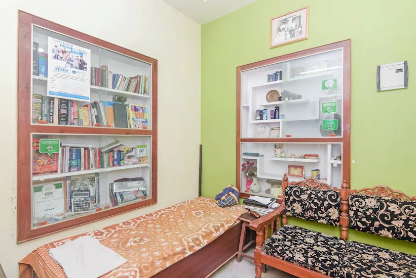Kesher Paying Guest House, Varanasi 5