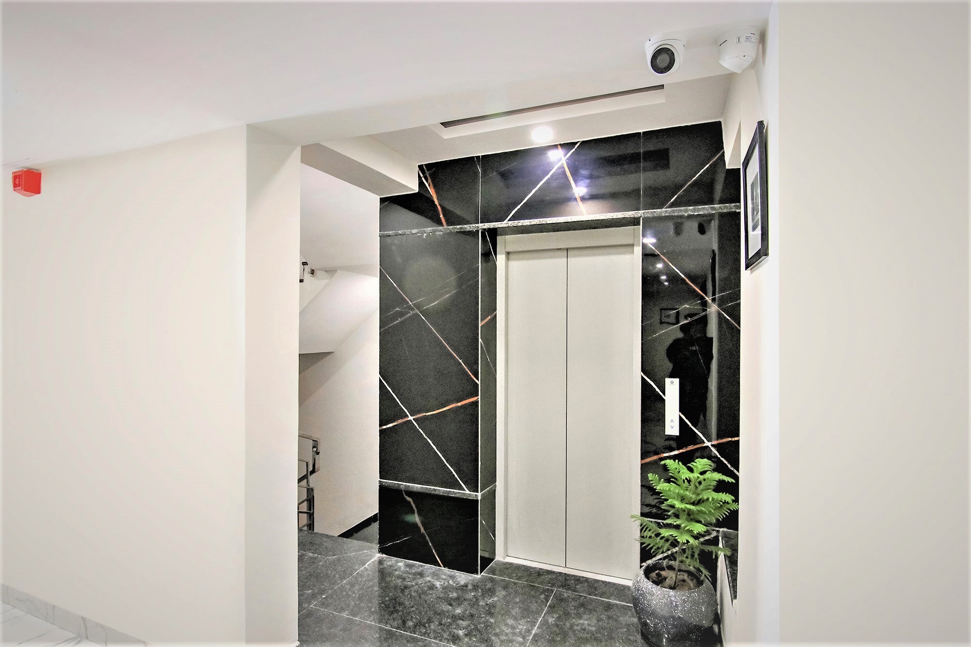 FabHotel Nature View, Gurgaon 4