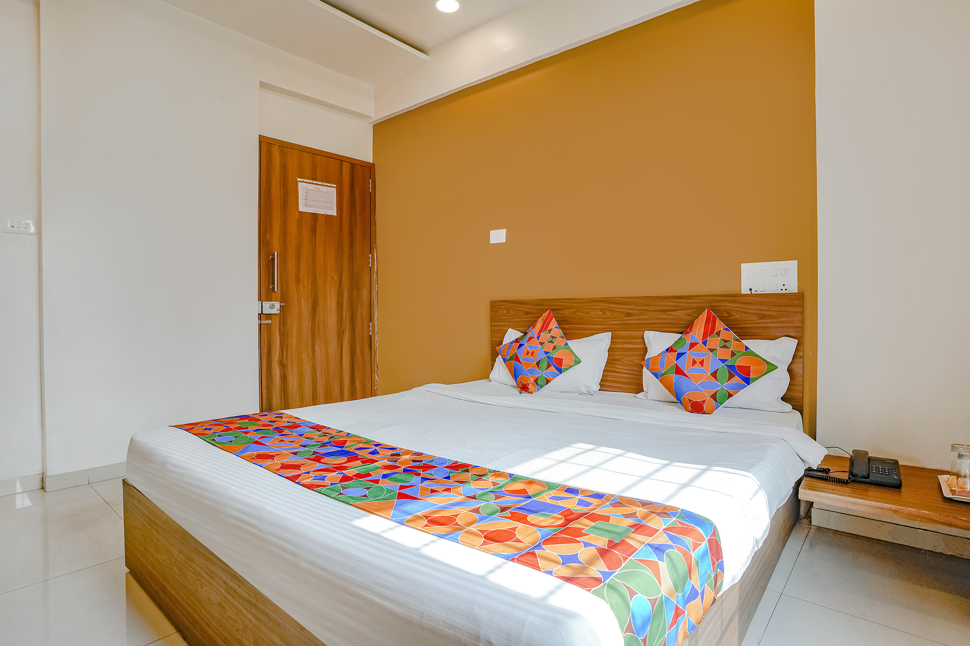 FabHotel 24 Baner, Pune 5