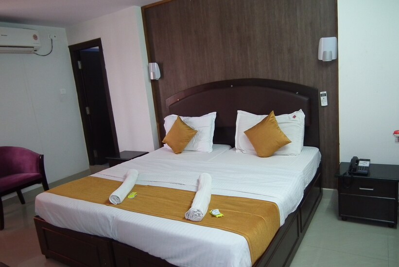 Hotel Meena Paradise, Visakhapatnam