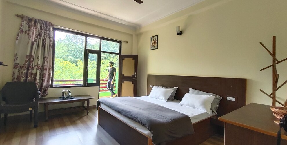The Royal Orchard, Kasol 5