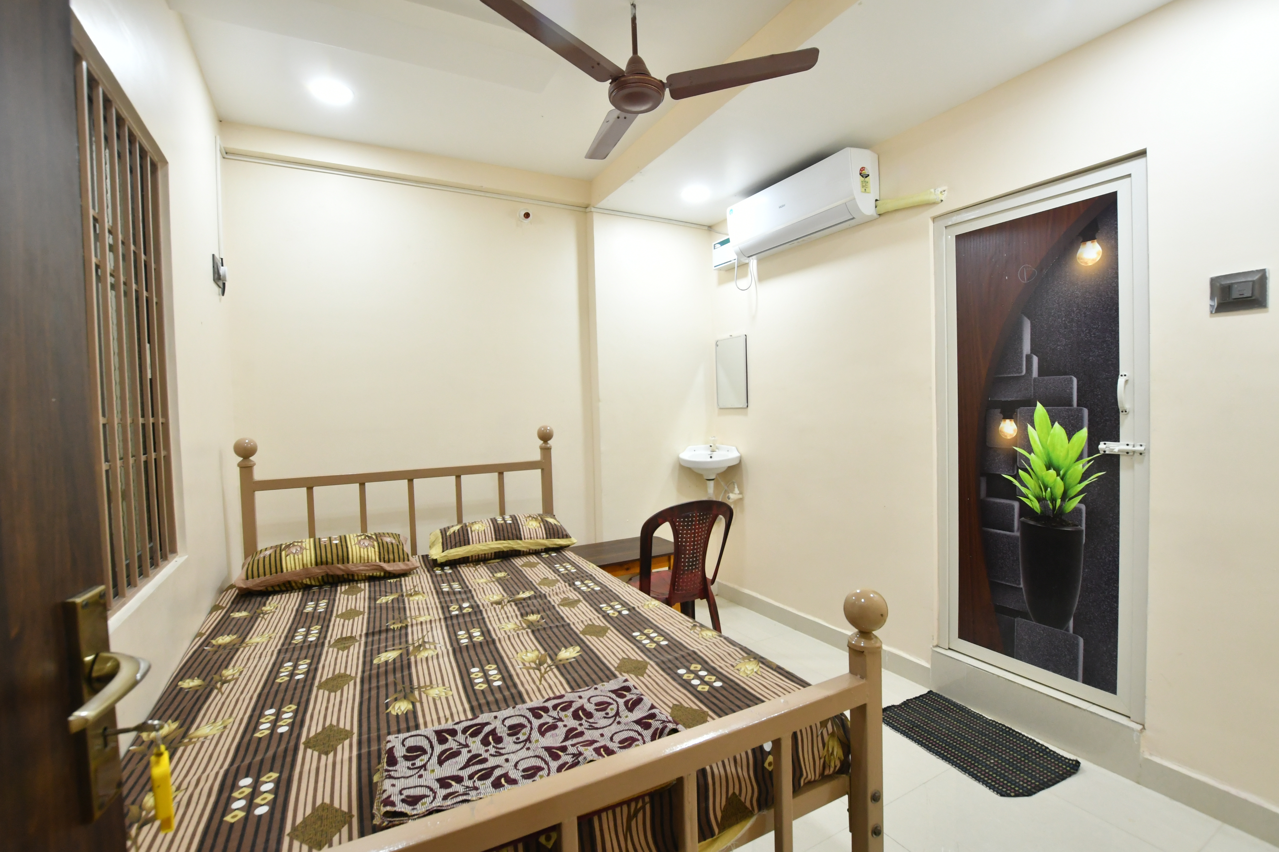 SRI VIJAY BALAJI MAHAL AC, Tiruvannamalai 4
