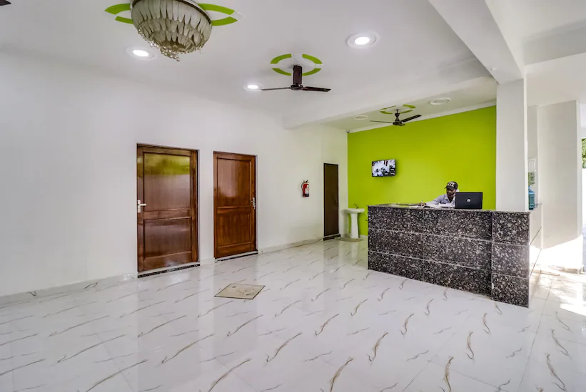 Hotel Green View, Faridabad 4