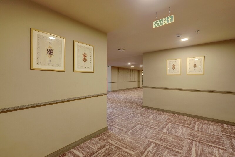 Sunday Hotel Vadodara, Vadodara 4