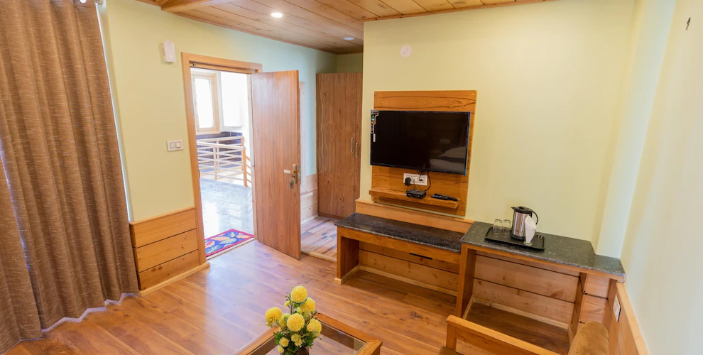 Hotel Polaris, Manali 5