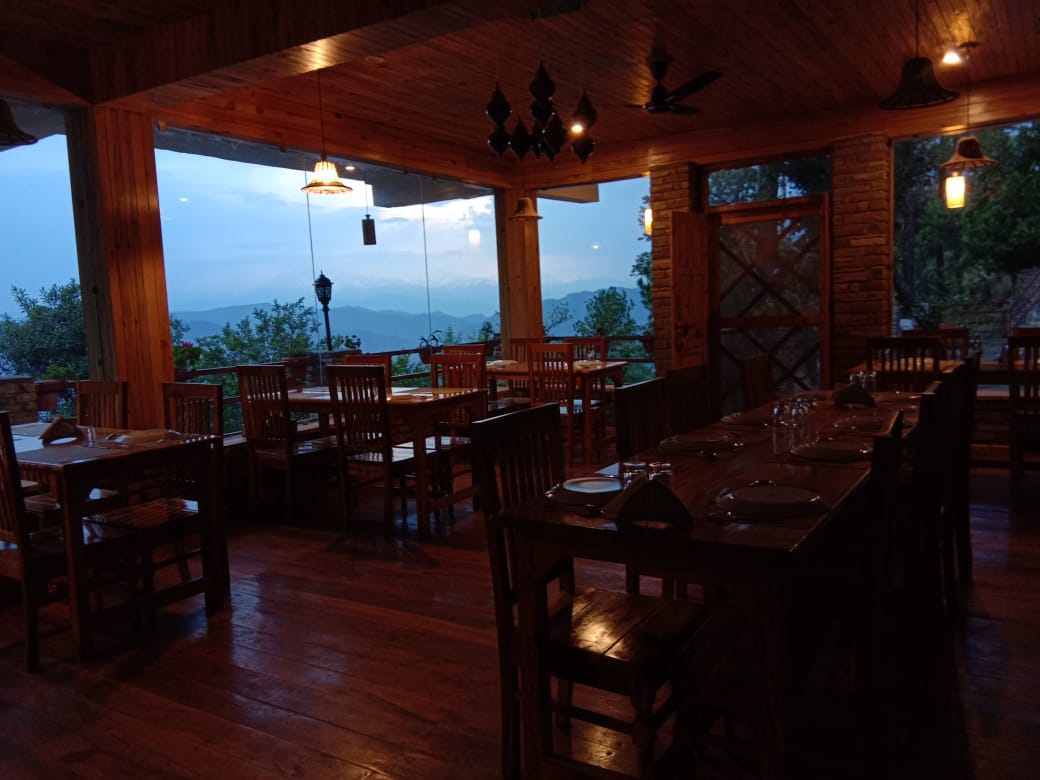 Wooden Super Deluxe Room 