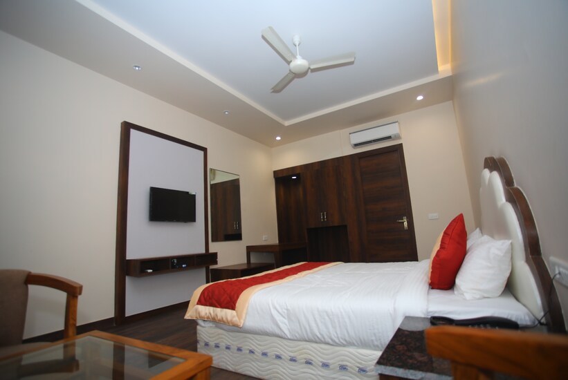 Hotel Grand Spice, Agra 3
