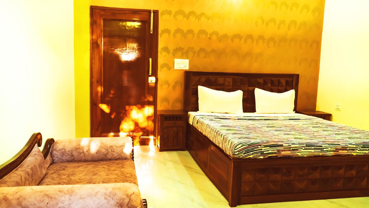 Club 18 Resort by Sariska Hospitality (4BHK), Manesar 4