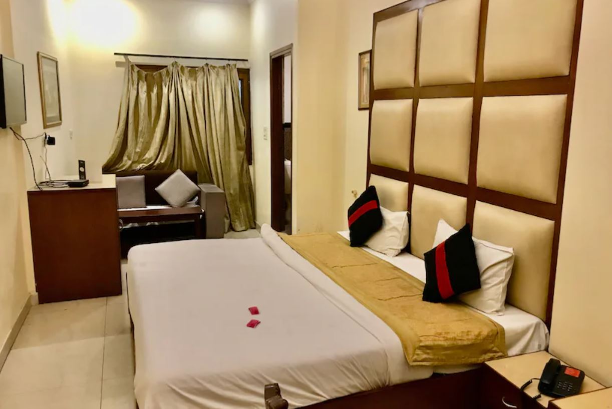 Hotel Vivek, New Delhi 2