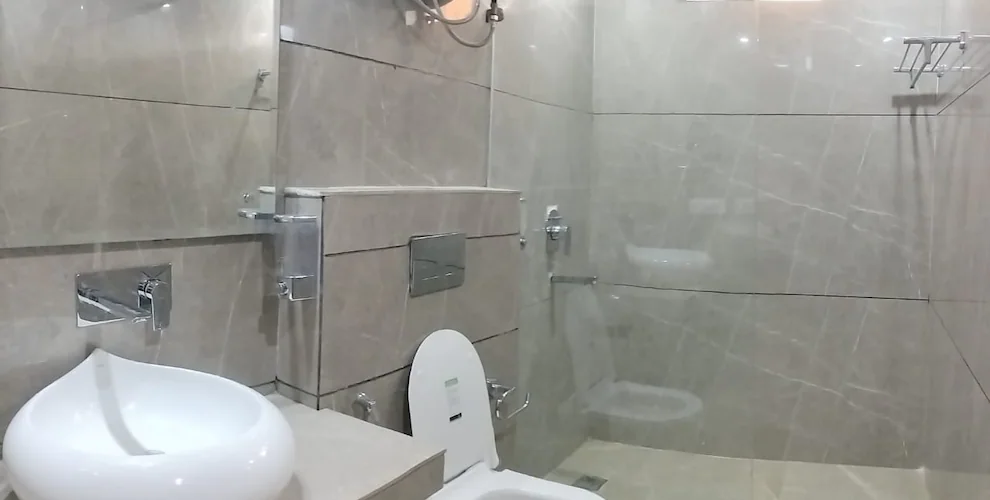 Ark Holiday Inn By DLS Hotels, Dalhousie 2