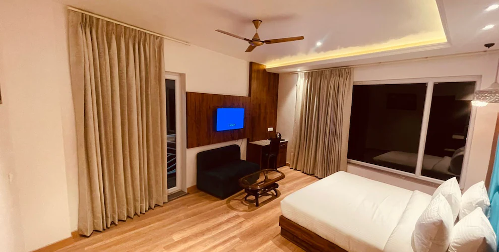 Ark Holiday Inn By DLS Hotels, Dalhousie 4