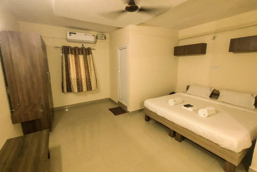 Blue Berry Hotel, Bangalore 5