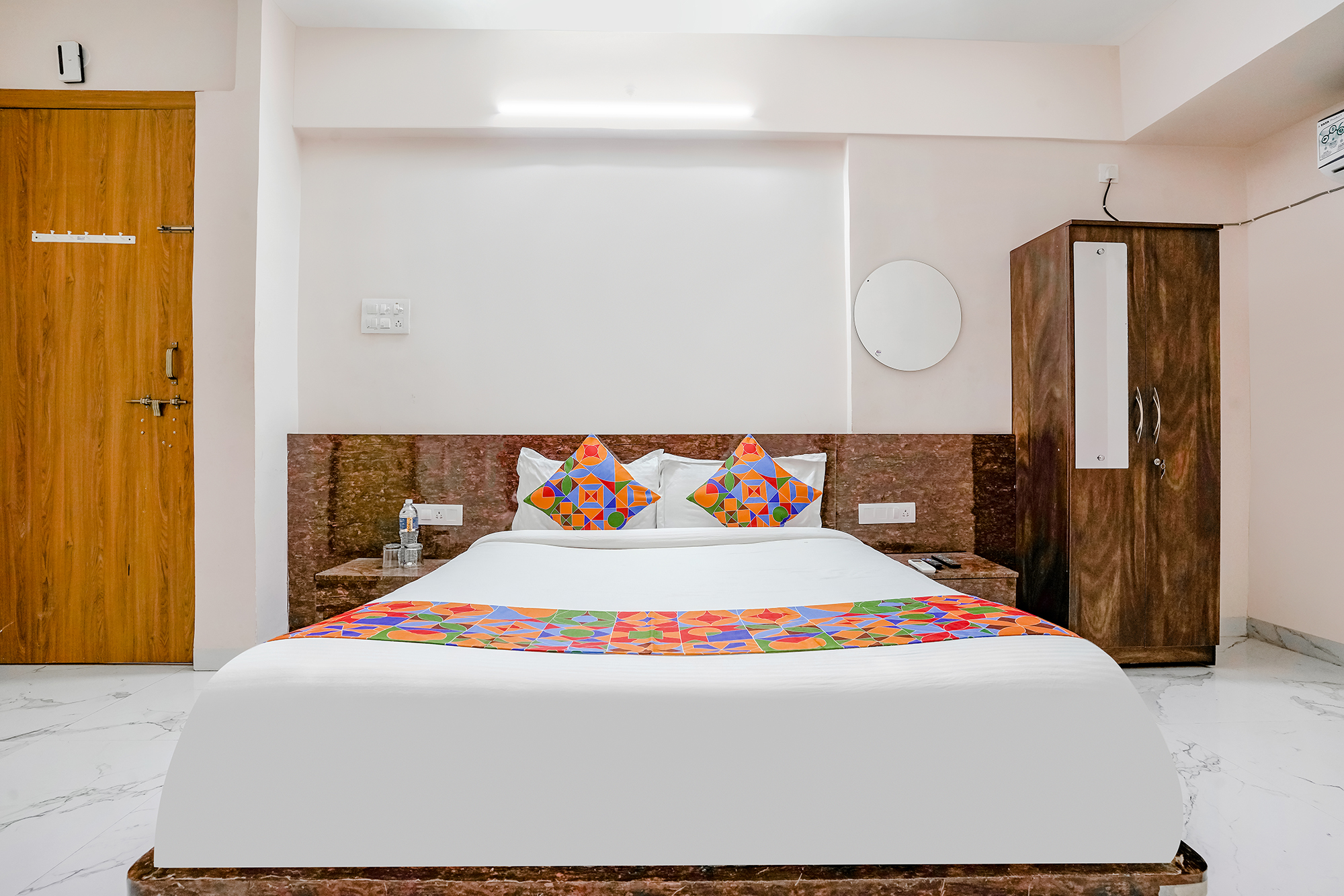 FabHotel Wakad Villa, Pune 4