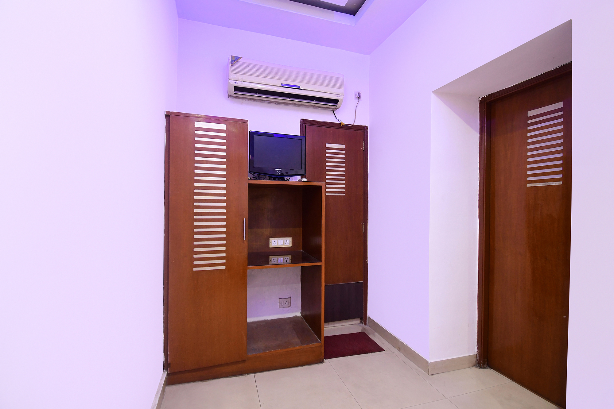 FabHotel Gardenia, Kolkata 3