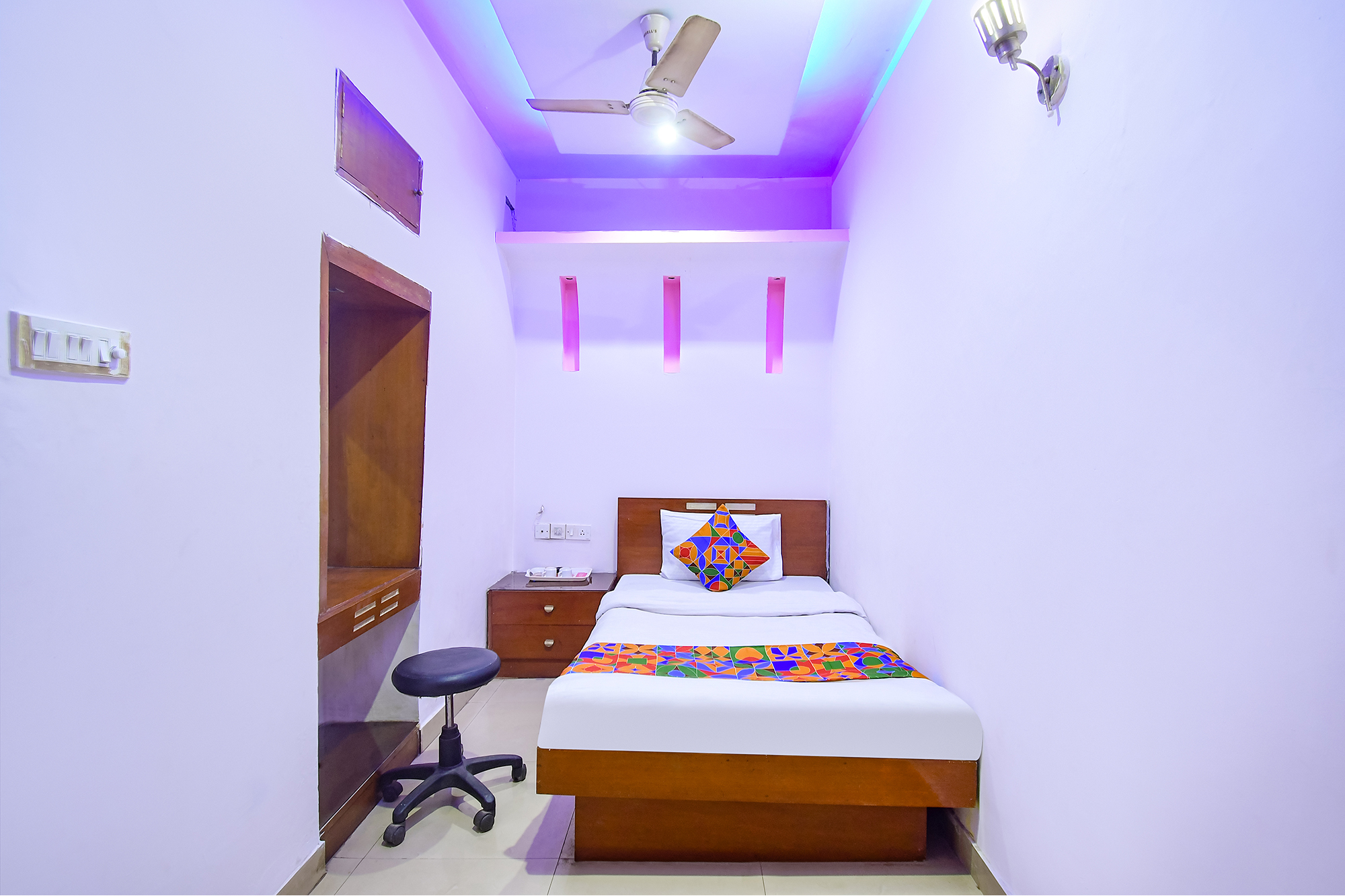 FabHotel Gardenia, Kolkata 4