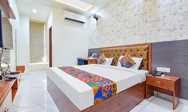 FabHotel CM Palace, Jaipur 4