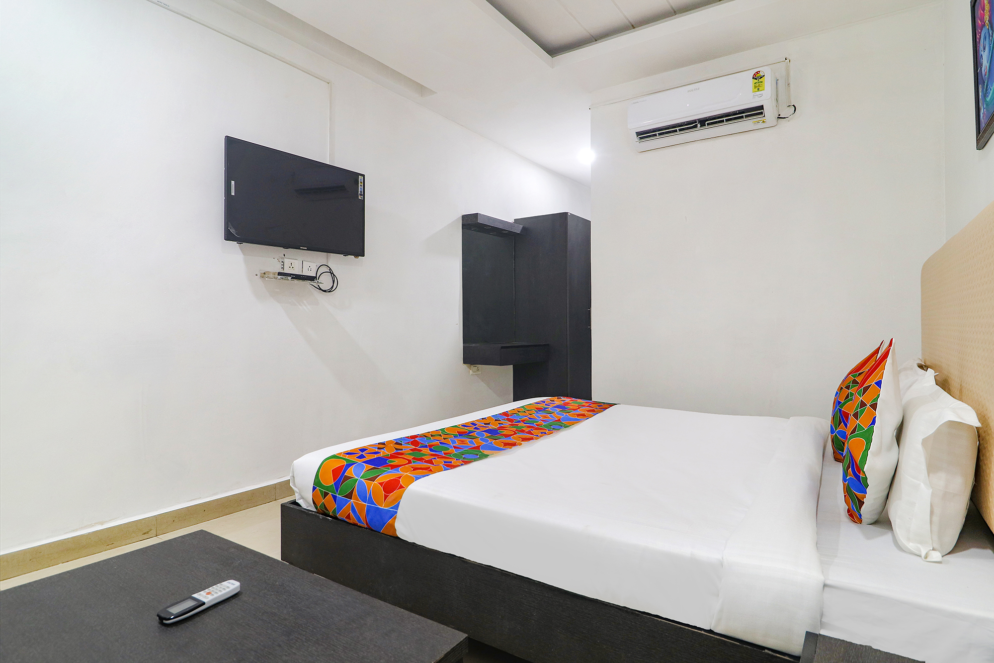 FabExpress Elegant Rooms, Hyderabad 1