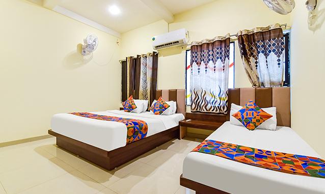 FabExpress Poonam Palace, Ahmedabad 2