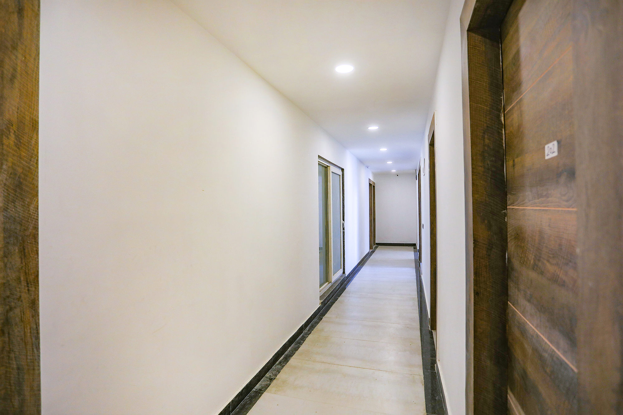 FabExpress F9 Noida Sector 27, Noida 4