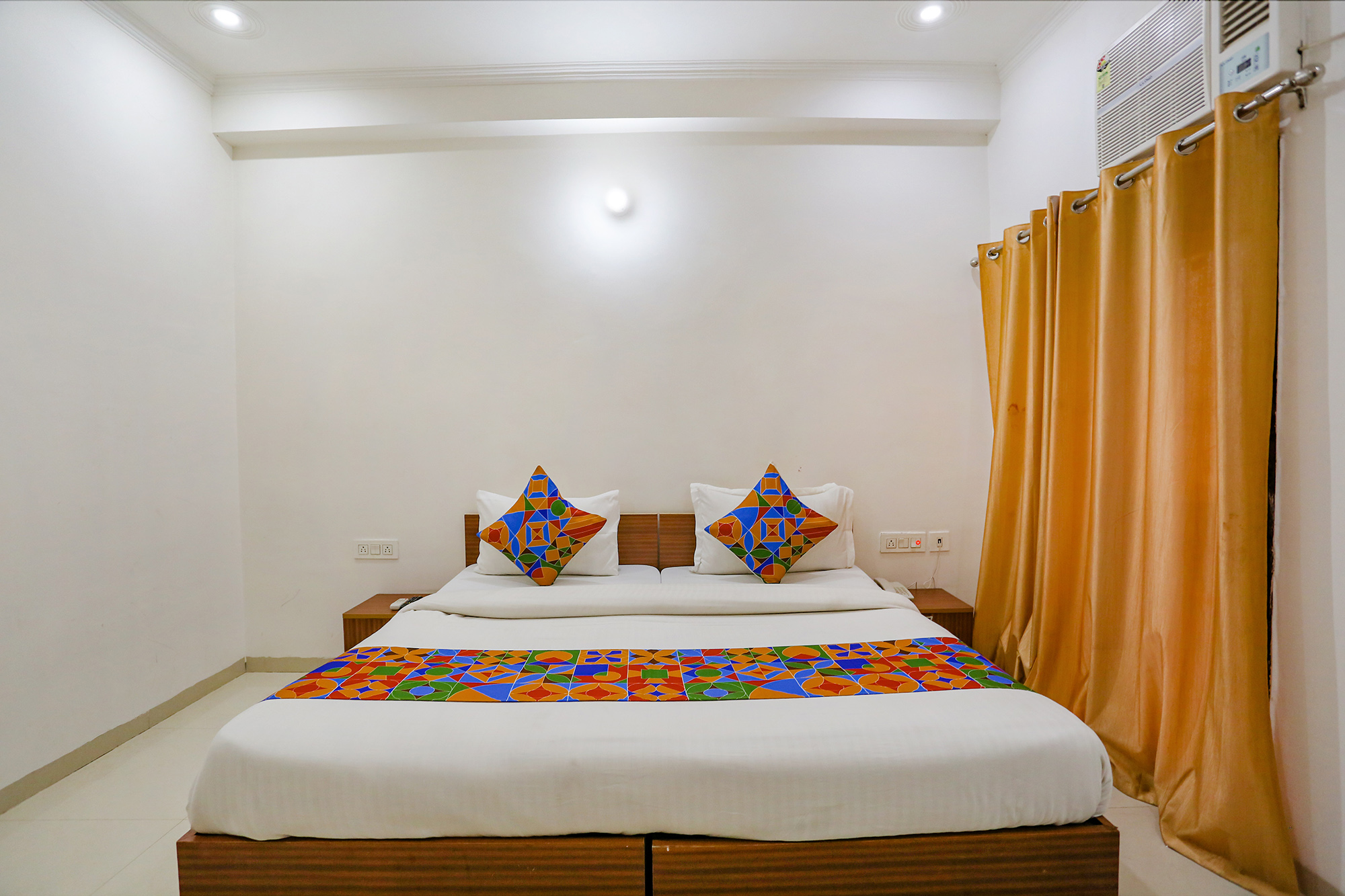 FabHotel 52 Ivory, Gurgaon 5