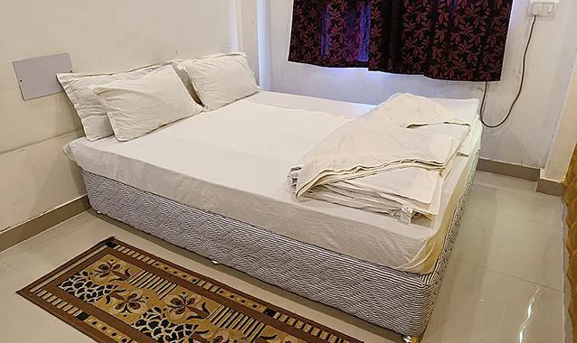 FabHotel Buddha Saalt