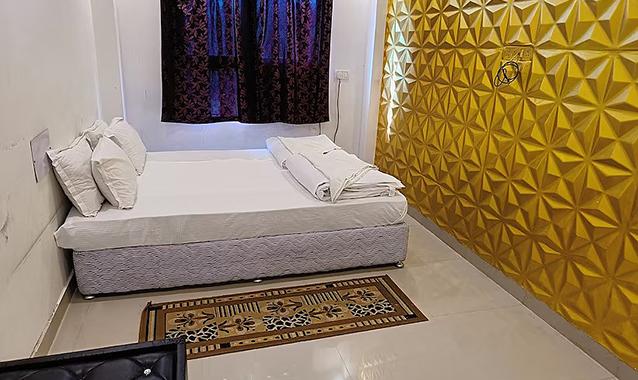 FabHotel Buddha Saalt