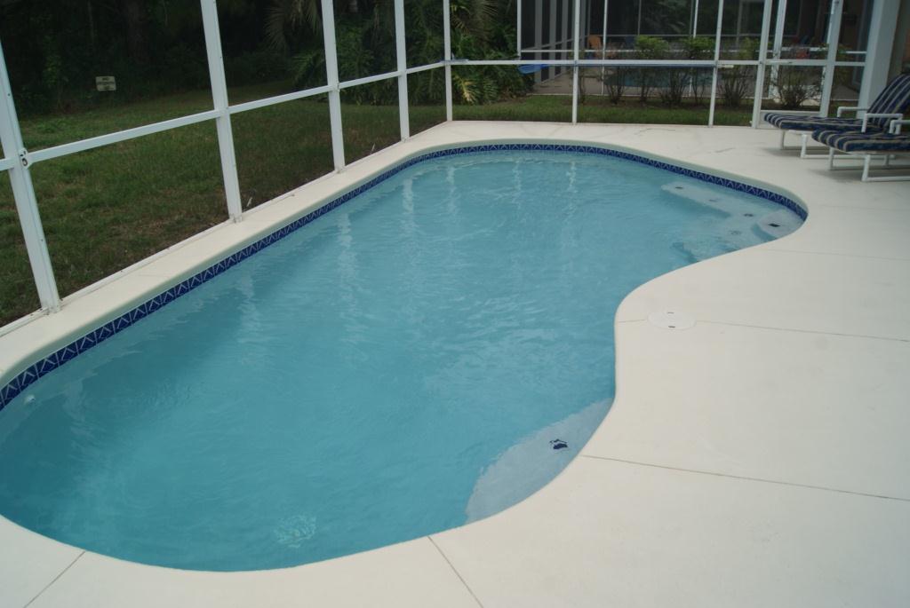 5 Bedroom Budget Home - Private Pool