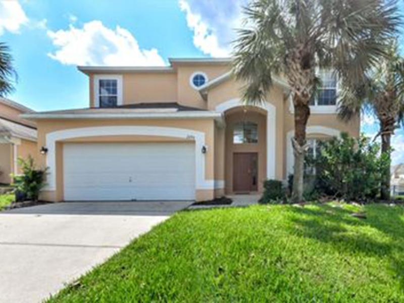 5 Bedroom Preferred Home - Private Pool and Games Room