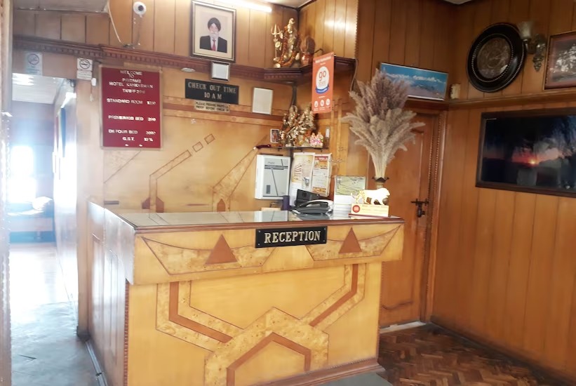 Hotel Kahkashan, Mussoorie 3
