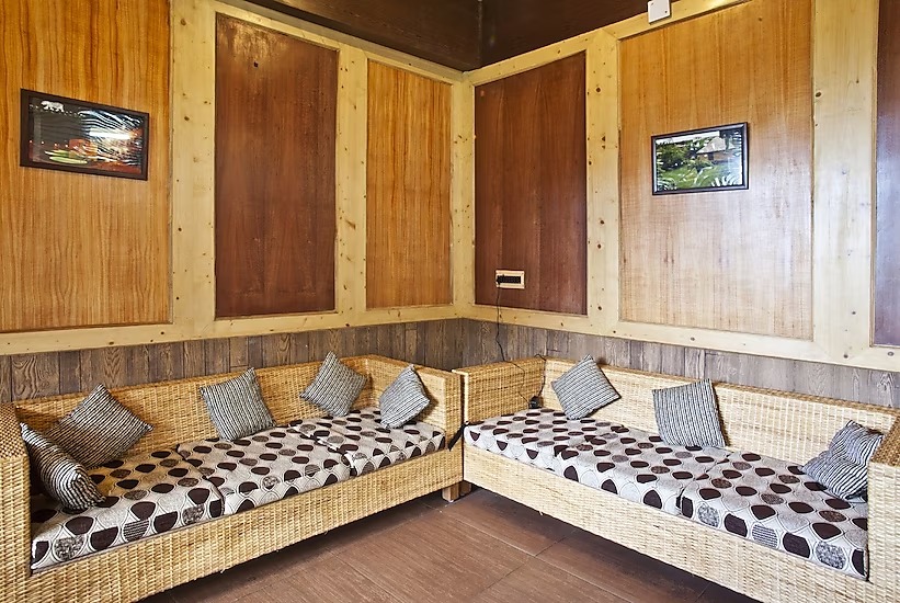 Ashoka's Naini Chalet Resort, Pangot 5