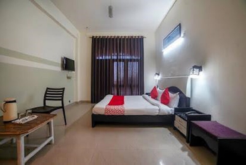 Montana Crowne Residency