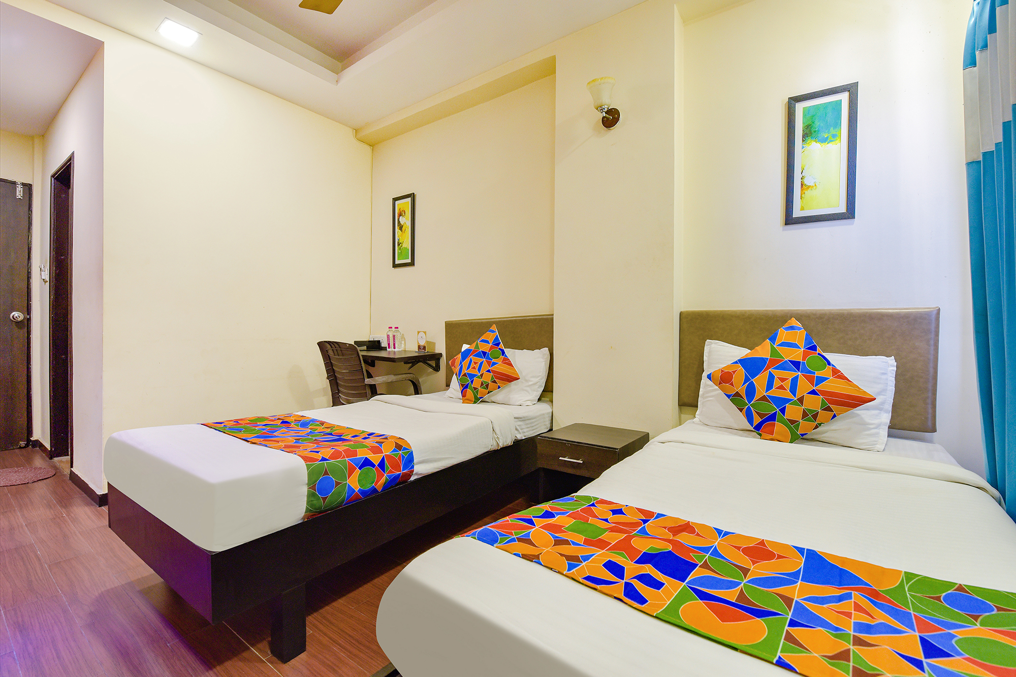 FabHotel Telikos Silver, Vadodara 5