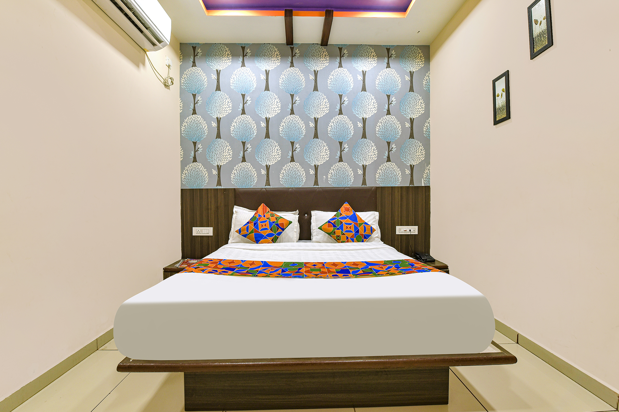 FabHotel Shiv Residency, Vadodara 4