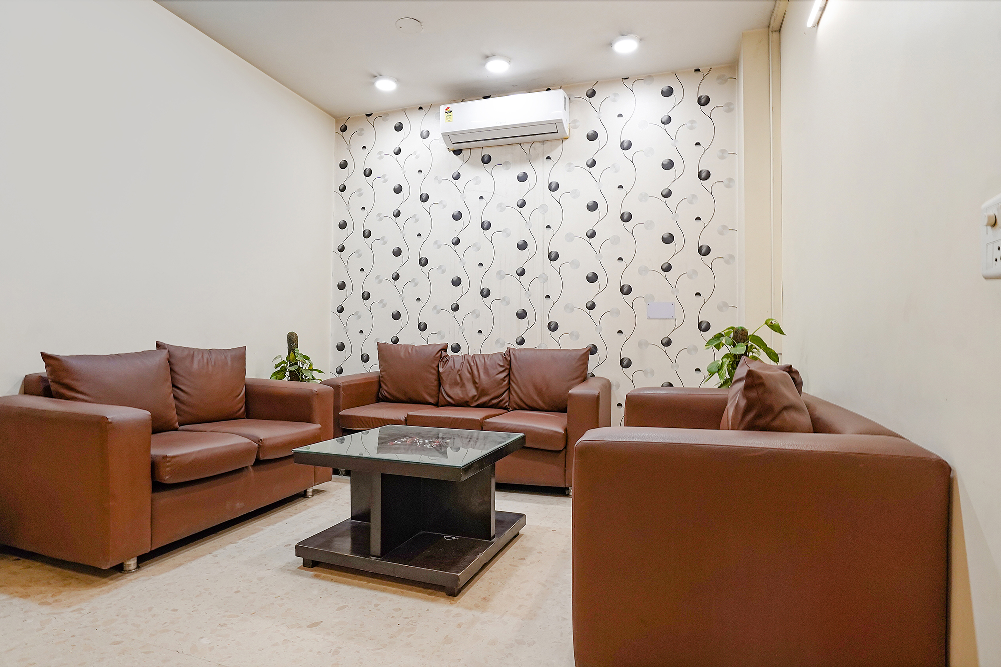 FabHotel F9 Sector 66, Noida 3