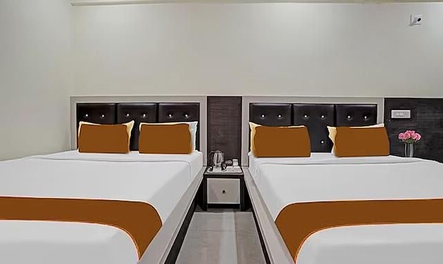 FabHotel GGC Inn, Ahmedabad 2
