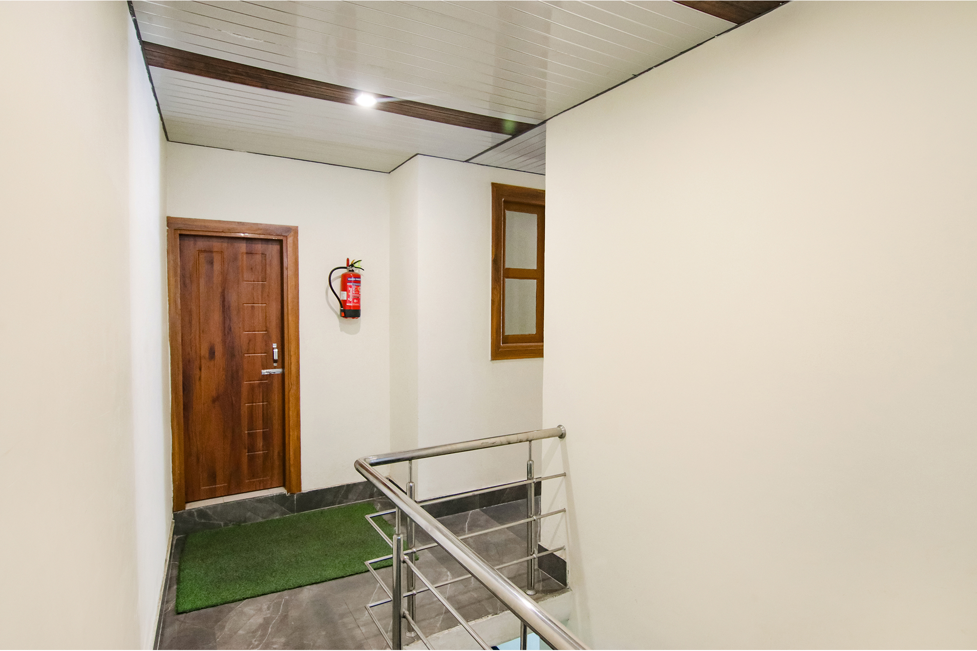 FabExpress Sagar Residency, Mussoorie 4