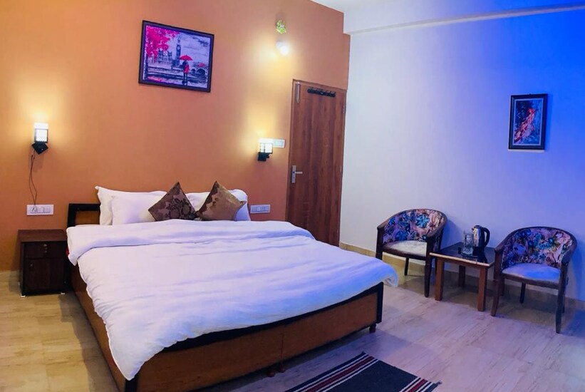 Hotel Snow Crest Residency, Manali 4